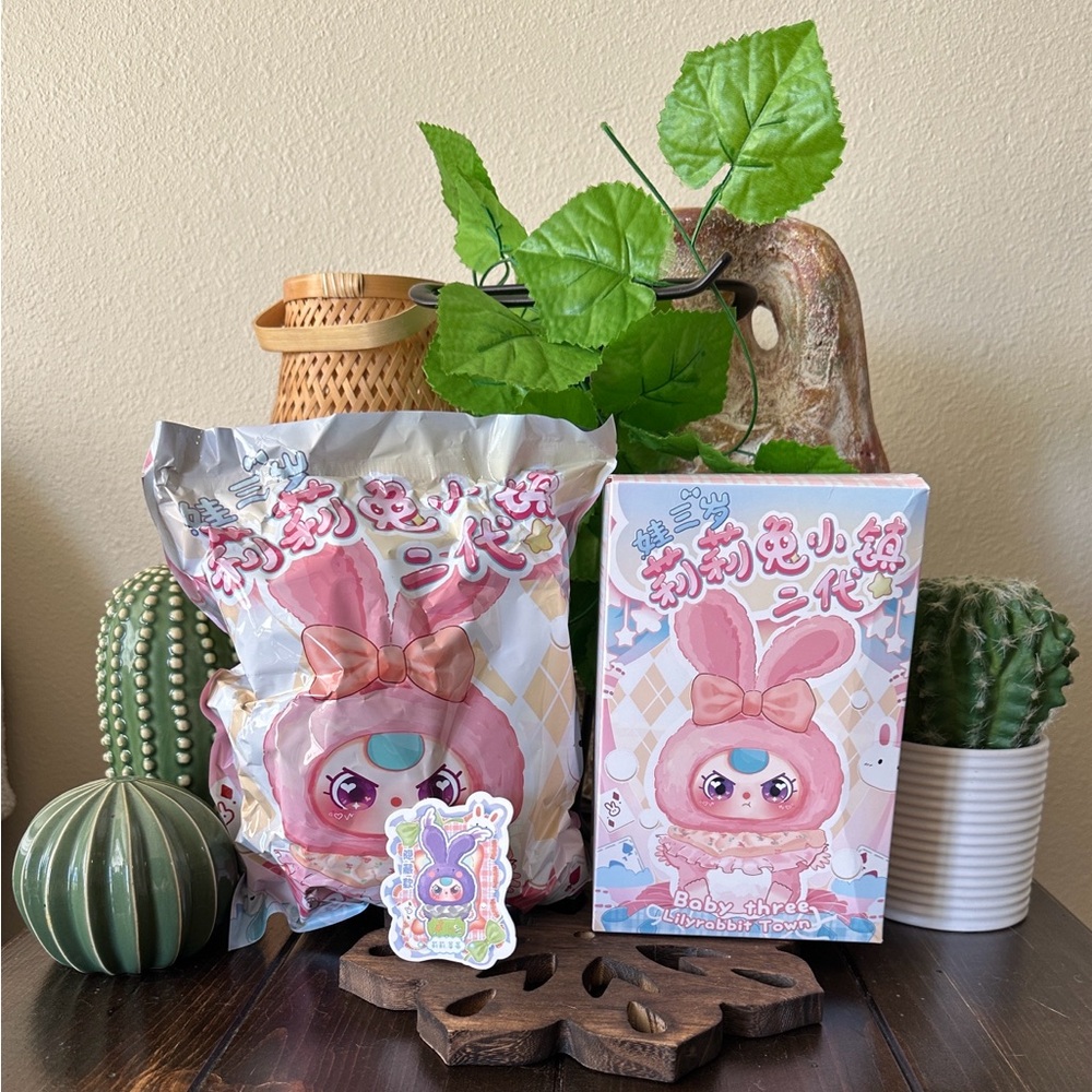 Baby three Lily rabbit v2
SECRET / HIDDEN